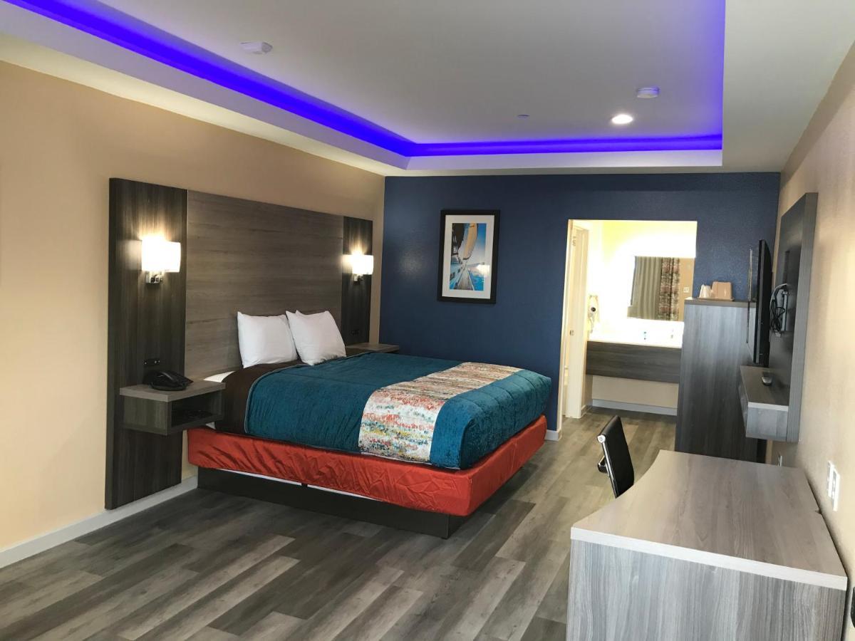 Scottish Inn & Suites Houston Willowbrook المظهر الخارجي الصورة